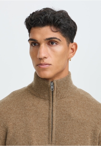 !Solid Sweater 'SDRick' in Brown