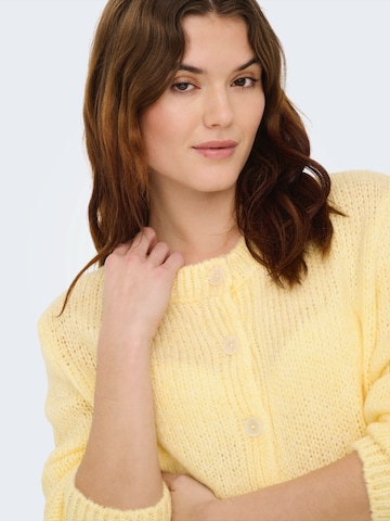 Geacă tricotată 'JDYDinea' de la JDY pe galben