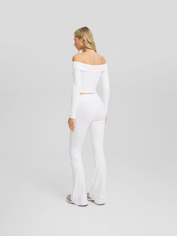 Bershka Zvonový Kalhoty – bílá