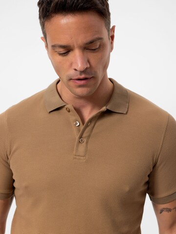 T-Shirt Daniel Hills en marron