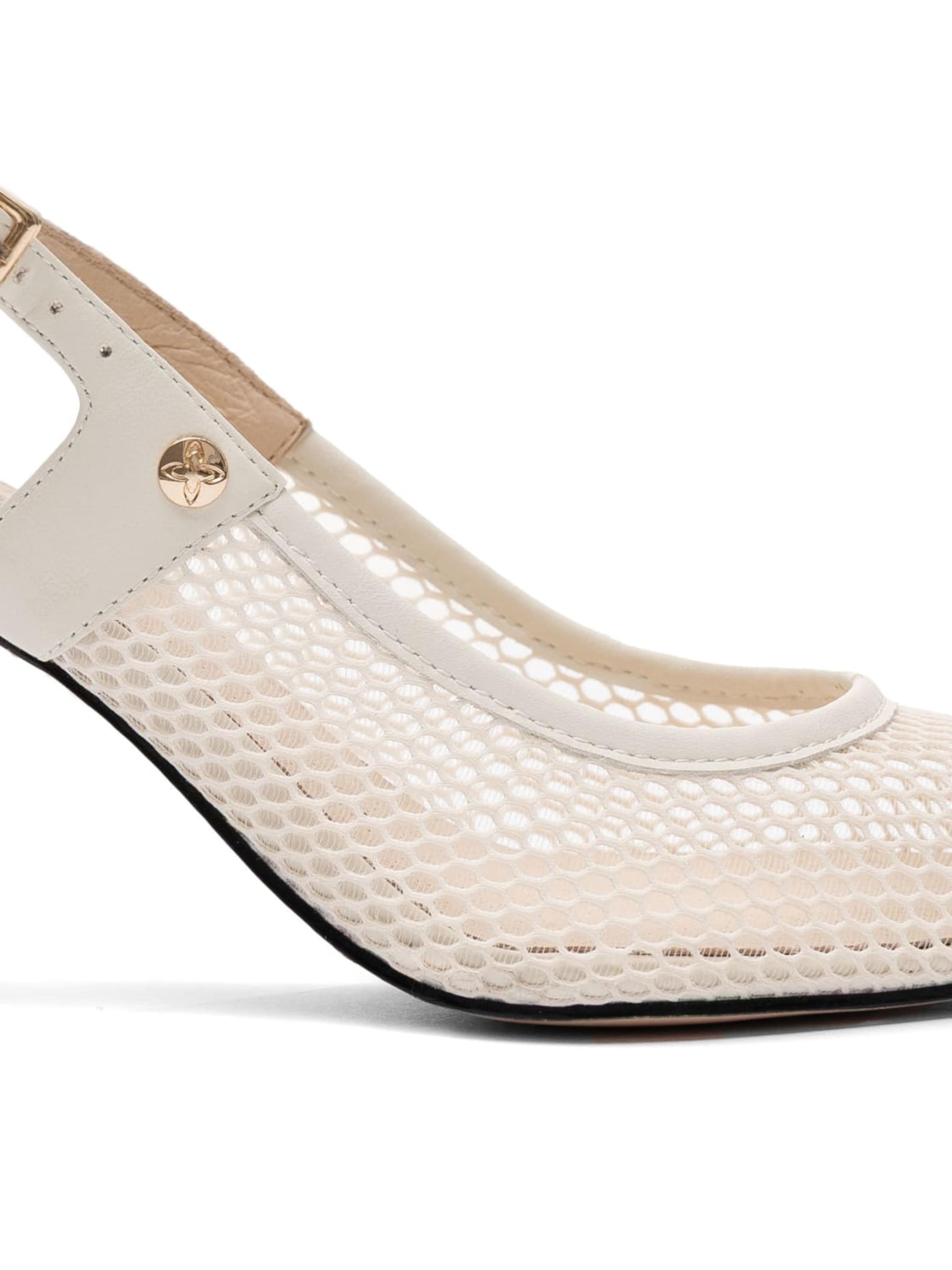 Maciejka Slingback pumps in Beige