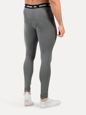 Coupe slim Pantalon de sport 'Xion' Smilodox en gris
