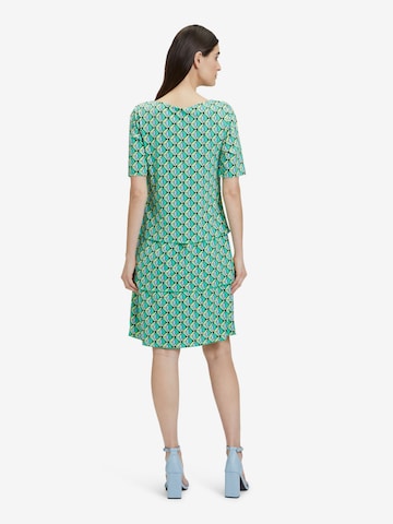 Robe de cocktail Betty Barclay en vert