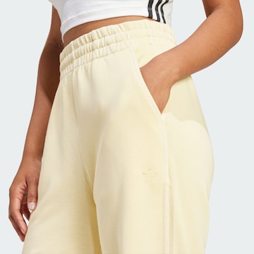 Loosefit Pantalon ' Essentials' ADIDAS ORIGINALS en jaune