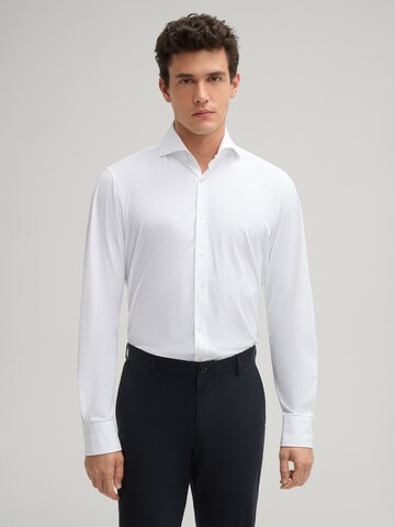 Coupe slim Chemise 'Mika' JOOP! en blanc : devant