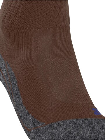 FALKE Athletic Socks 'TK2 Explore Cool Short' in Brown