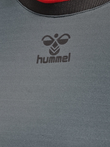 Hummel Sportshirt in Grau