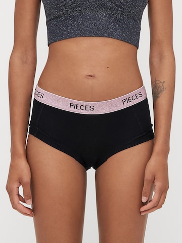 PIECES - Hipster em preto: frente