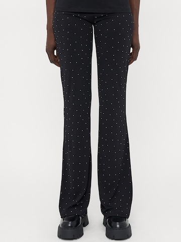 évasé Leggings 'ONLZITA' Only Tall en noir : devant
