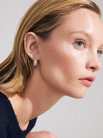 Boucles d'oreilles 'Focus' Pilgrim en or : devant
