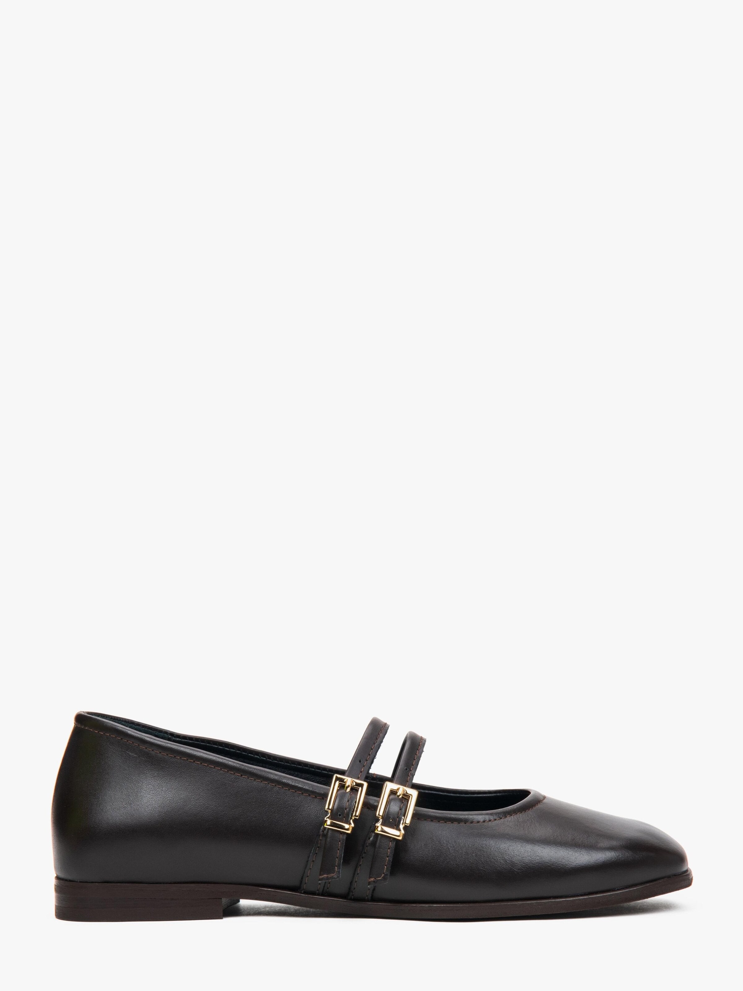 Estro Ballet Flats with Strap '09-28781' in Black: front