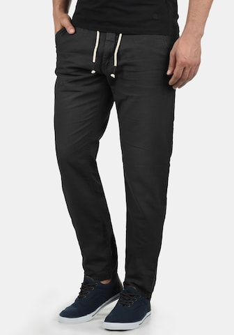 BLEND - regular Pantalón 'Lanias' en negro: frente