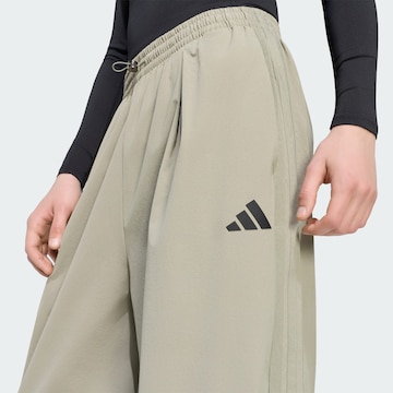 ADIDAS SPORTSWEARLoosefit Sportske hlače 'City Tech' - zelena boja