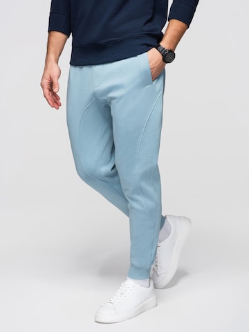 Effilé Pantalon de sport Ombre en bleu