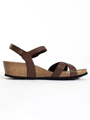 Bayton Strap sandal 'Canberra' in Brown