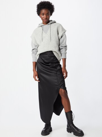 Gonna di NU-IN in nero