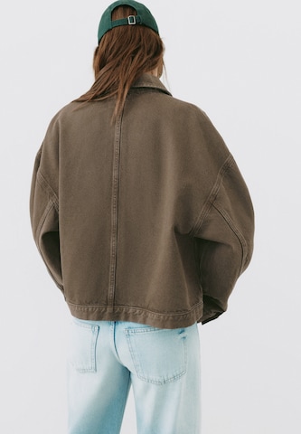 Pull&Bear Преходно яке в кафяво