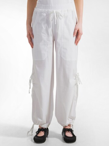 regular Pantaloni di DEHA in bianco: frontale