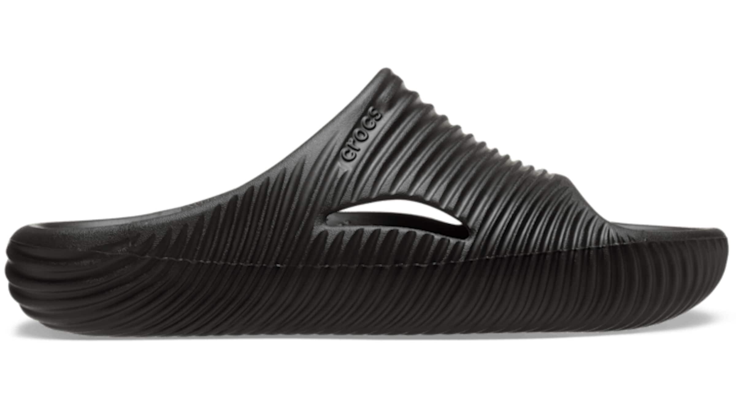 Crocs Šľapky 'Mellow Tide Recovery' - Čierna