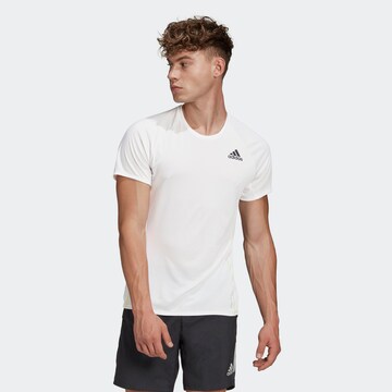balta ADIDAS SPORTSWEAR Sportiniai marškinėliai 'Runner': priekis