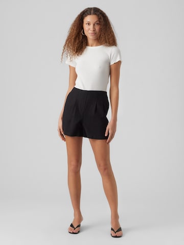 VERO MODA Regular Shorts 'JESMILO' in Schwarz