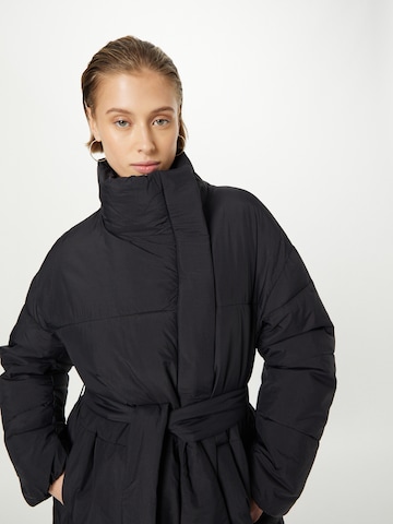 Cappotto invernale di GAP in nero