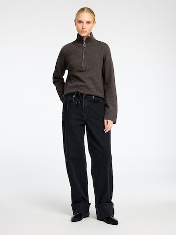 SELECTED Pullover i brun