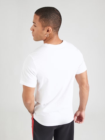 Nike Sportswear T-Shirt in Weiß