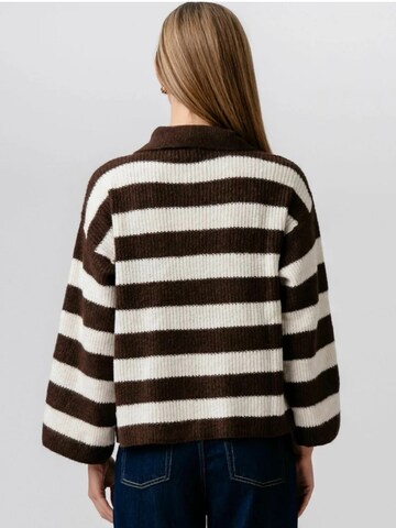 TEESHOPPEN Neulepaita ' Josie Polo ' värissä valkoinen