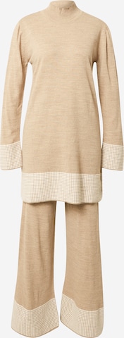 Trendyol Pantsuit in Beige: front