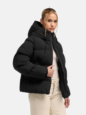 MARIKOO Winterjas 'Paddie 16' in Zwart