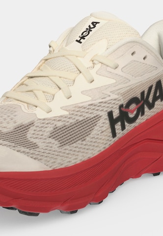HOKA Buty do biegania 'CHALLENGER 8' w kolorze beżowy