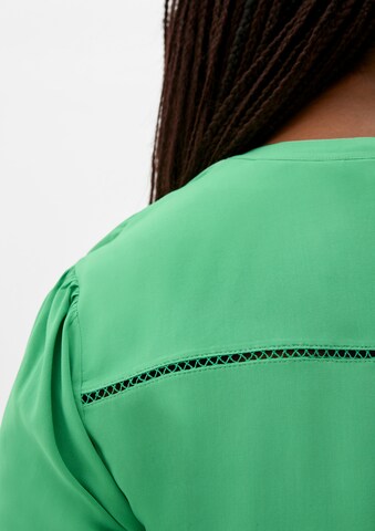 TRIANGLE Blouse in Groen