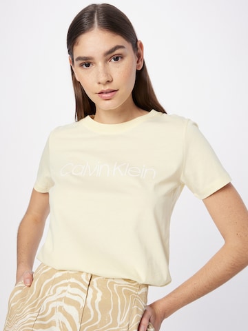 Calvin Klein - Camiseta en beige