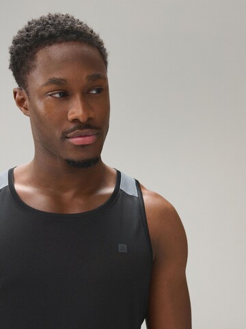 Gilet de sport Next en noir