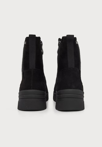 Bottines CAPRICE en noir