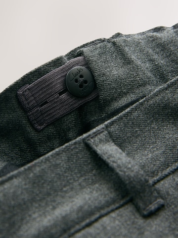Regular Pantalon CLARKS en gris