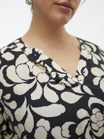 Vero Moda Curve Kleid in Schwarz