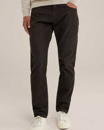 WE Fashion Regular Jeans in Braun: Vorderseite