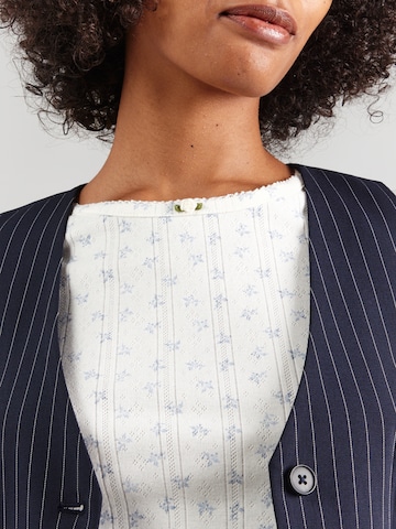LEVI'S ® T-Shirt 'Dry Goods Pointelle' in Weiß