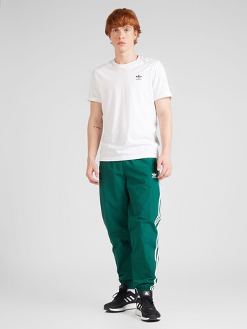 Effilé Pantalon ADIDAS ORIGINALS en vert