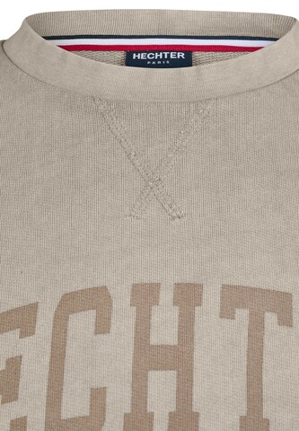 HECHTER PARIS Sweatshirt in Grey