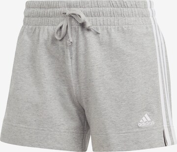 ADIDAS SPORTSWEAR Regular Sportshorts 'Essentials' in Grau: predná strana