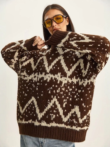 Pull-over 'Pullover' Bianco Lucci en marron