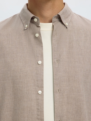 SELECTED Regular fit Overhemd 'SLMCole' in Bruin