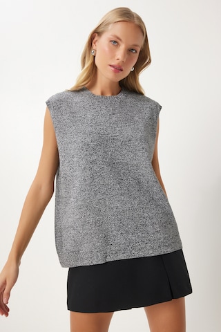 Happiness İstanbul Sweater in Grey