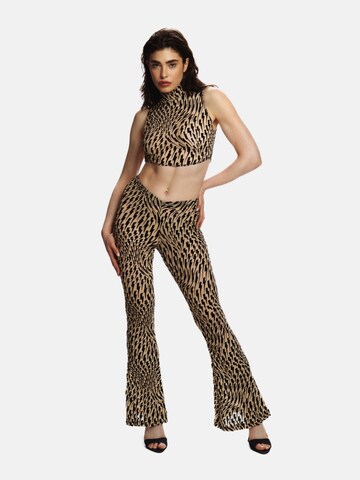 EKCENTRIK Top 'Thunderbeats Tattoo' in 