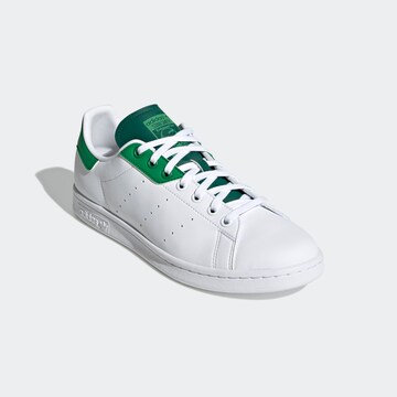 Baskets basses 'Stan Smith' ADIDAS ORIGINALS en blanc