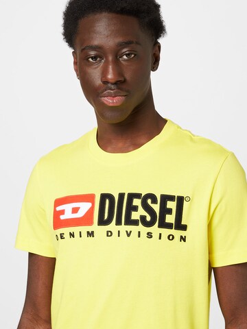 Maglietta 'DIEGOR' di DIESEL in giallo