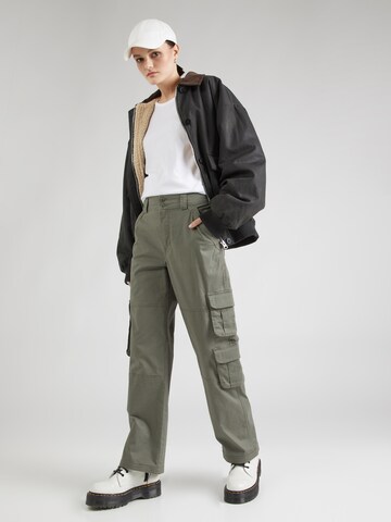 Abercrombie & Fitch Loose fit Cargo Pants 'CLASSIC' in Green